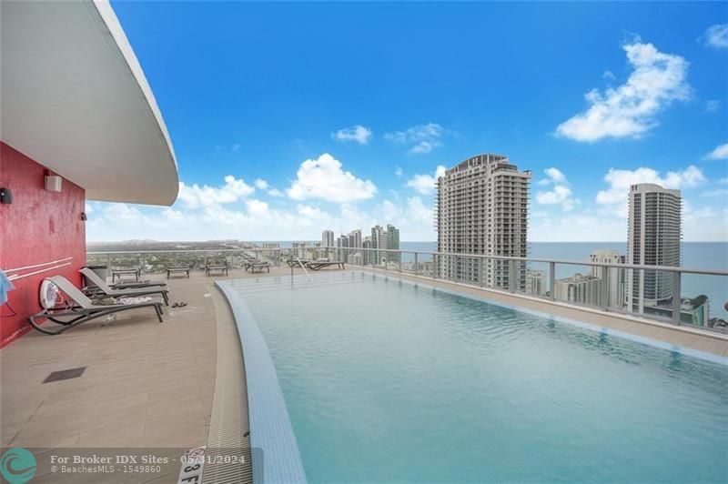 Image 12 of 26 For 2600 Hallandale Beach Blvd  T3205