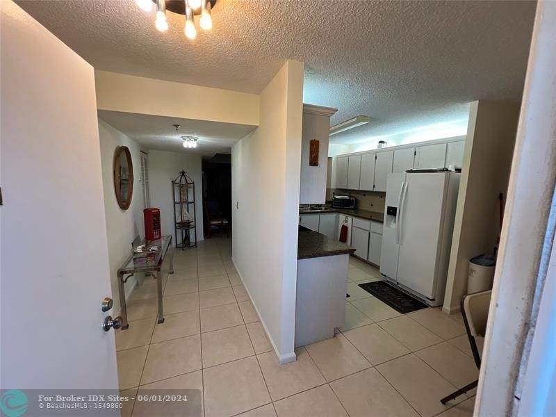 Image 10 of 50 For 9260 14 St  2408