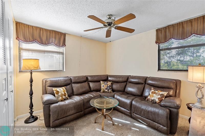 Image 14 of 31 For 8437 Forest Hills Dr  301-g