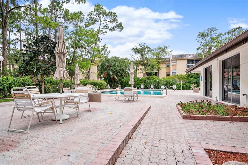 Image 32 of 32 For 8437 Forest Hills Dr  301-g
