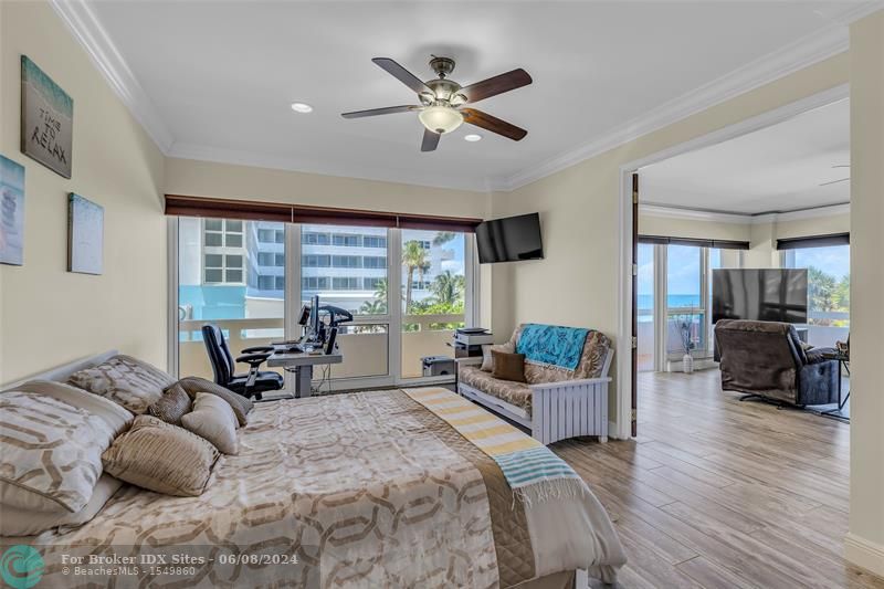 Image 21 of 38 For 4020 Galt Ocean Dr  111