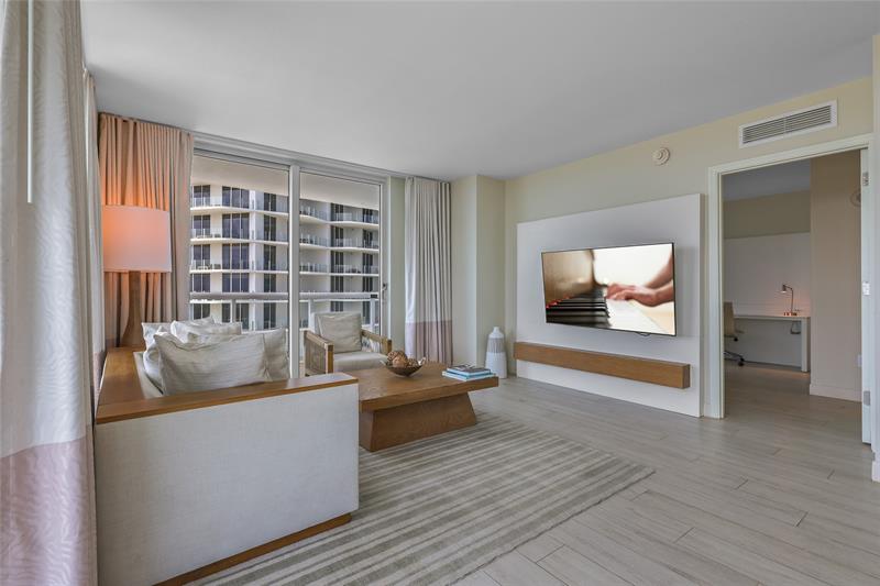 Image 21 of 52 For 505 Fort Lauderdale Bch Blvd  1702