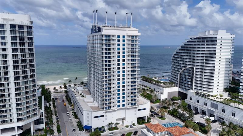 Image 51 of 52 For 505 Fort Lauderdale Bch Blvd  1702