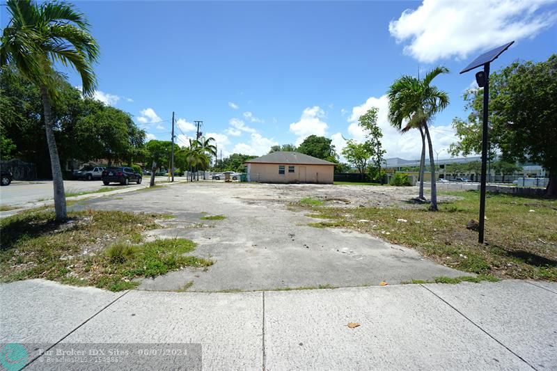 Details for 9400 17th Ave, Miami, FL 33147