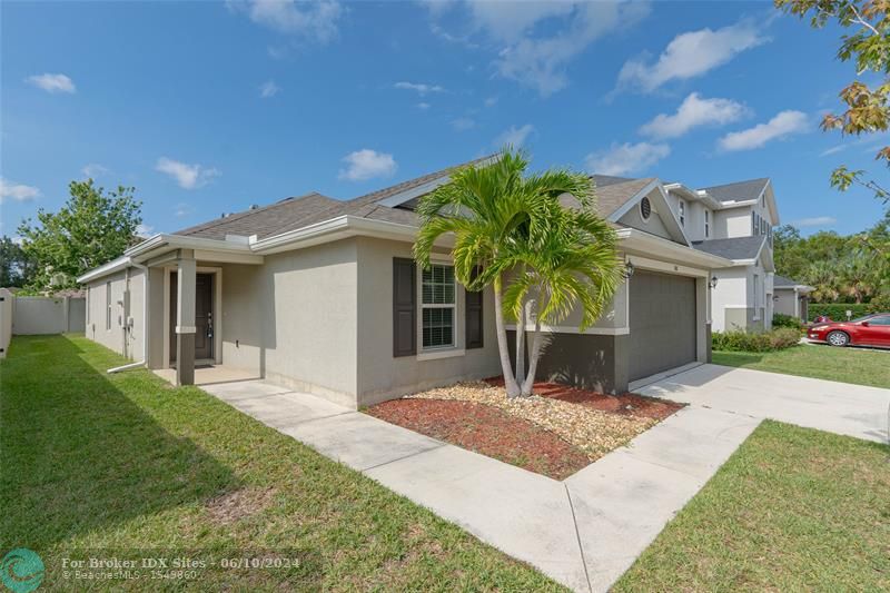 Details for 5160 Pine Trail Cir, Port St Lucie, FL 34983