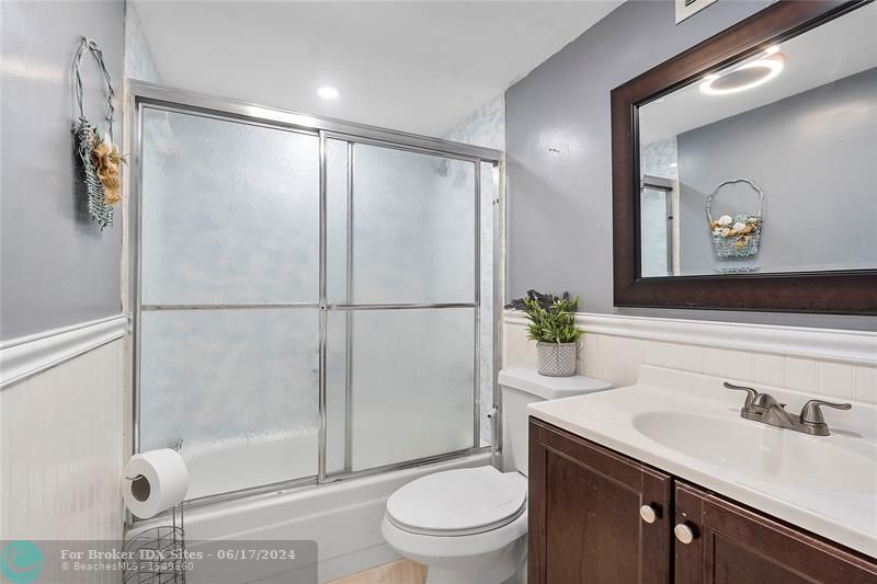 Image 11 of 12 For 2150 Sans Souci Blvd  B1605