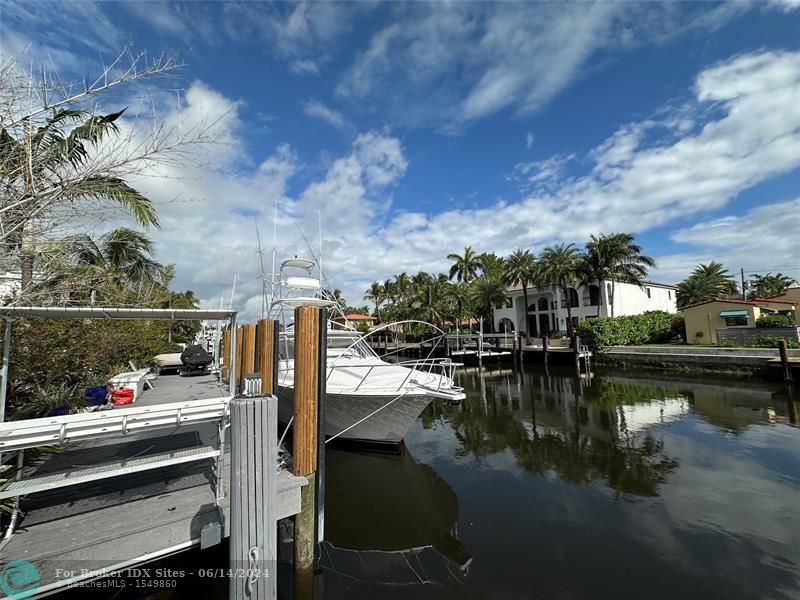 Image 8 of 18 For 2425 Las Olas Blvd