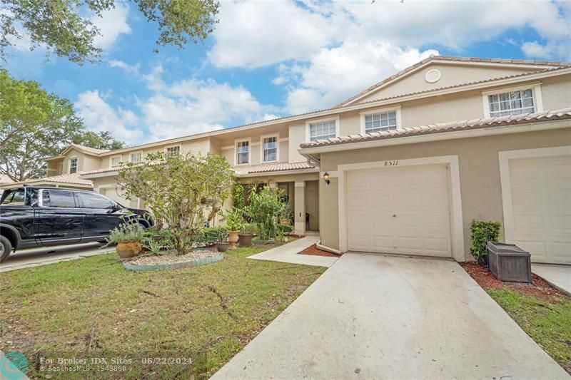 Details for 8511 Southgate Shores Cir, Tamarac, FL 33321