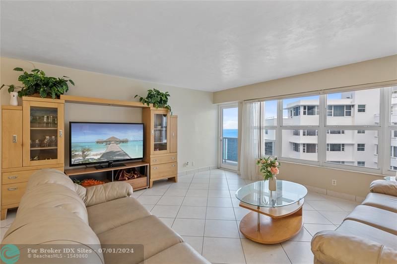 Image 6 of 41 For 3700 Galt Ocean Dr  1508