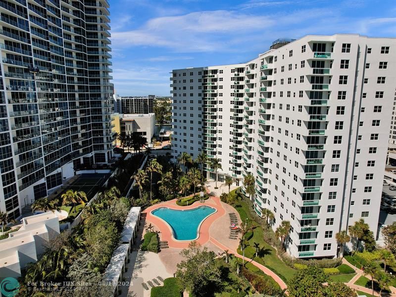 Image 54 of 65 For 3001 Ocean Dr  1639