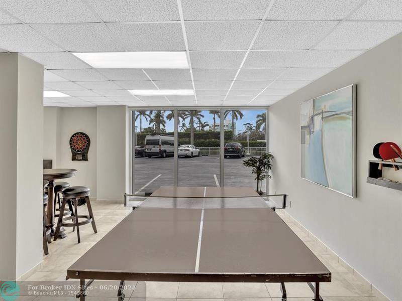 Image 65 of 75 For 2841 Ocean Blvd  1710