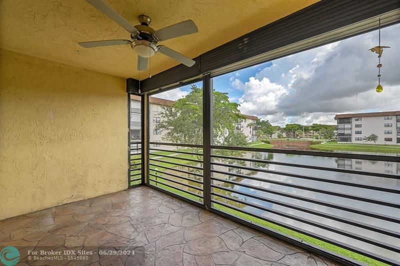 Image 24 of 29 For 4970 Sabal Palm Blvd  210