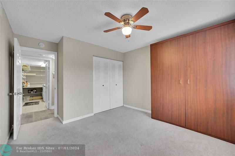 Image 16 of 57 For 10368 Clairmont Cir  303