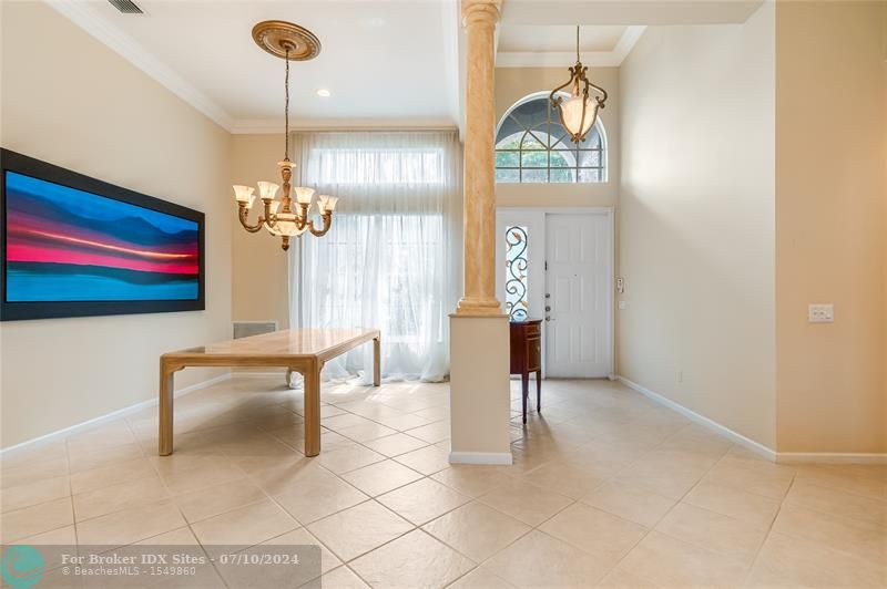 Image 9 of 38 For 7542 Tarpon Cove Cir