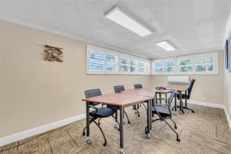 Image 10 of 70 For 1225 2nd Ave