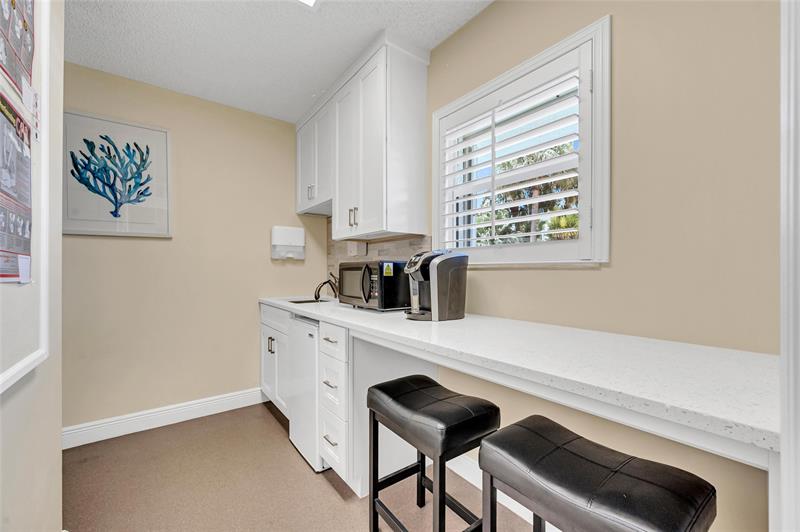 Image 24 of 70 For 1225 2nd Ave