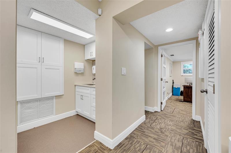 Image 39 of 70 For 1225 2nd Ave