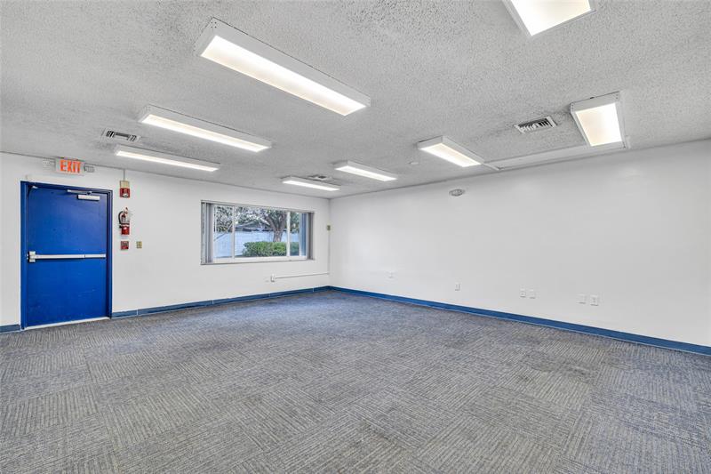 Image 62 of 70 For 1225 2nd Ave