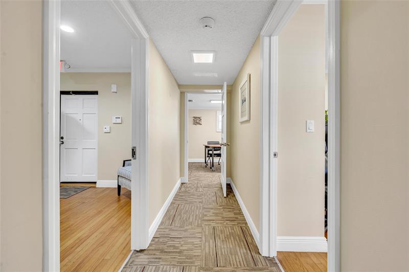 Image 9 of 70 For 1225 2nd Ave