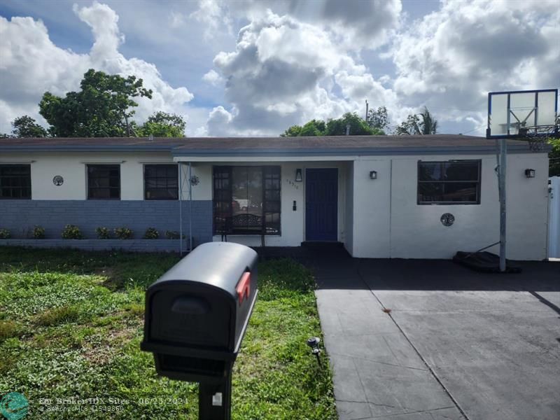 Details for 18510 5th Ave, Miami, FL 33169