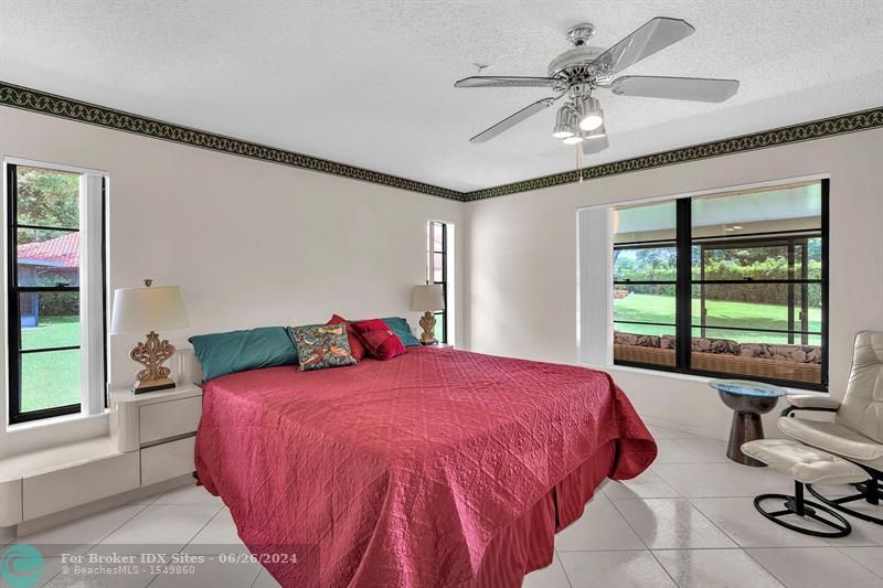 Image 16 of 46 For 5319 Palmetto Palm Ct  A