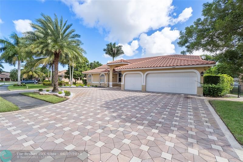 Details for 5249 109th Ln, Coral Springs, FL 33076