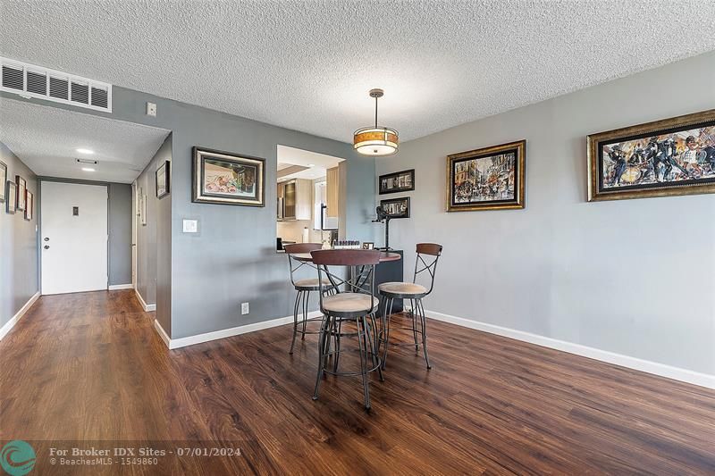 Image 13 of 63 For 2314 Cypress Bend Dr  611