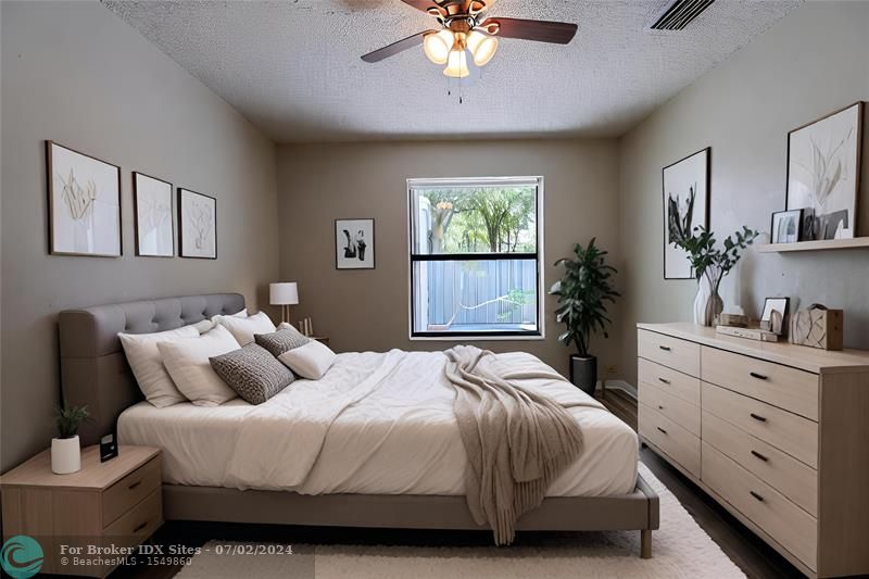 Image 26 of 39 For 4455 Carambola Cir S  2609