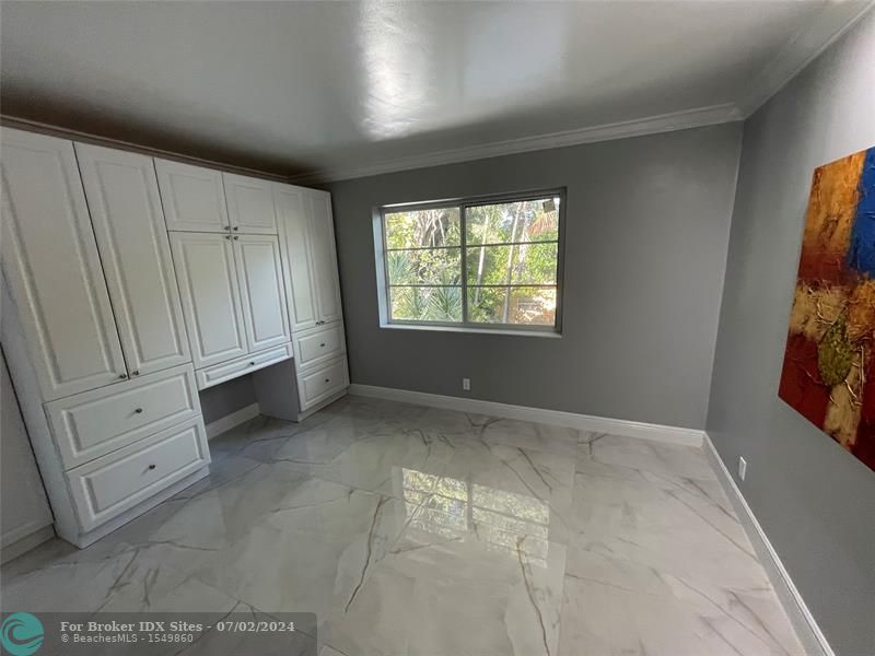 Image 20 of 73 For 649 Oakland Park Blvd  206a