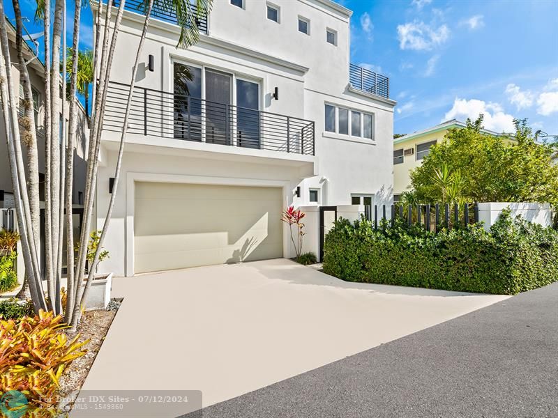 Details for 1522 2nd St  , Fort Lauderdale, FL 33301