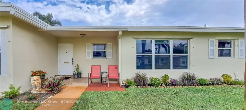 Details for 220 Country Ln  B, Boynton Beach, FL 33435