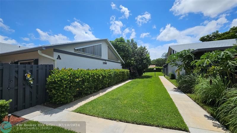 Details for 1200 Shibumy Cr  D, West Palm Beach, FL 33415