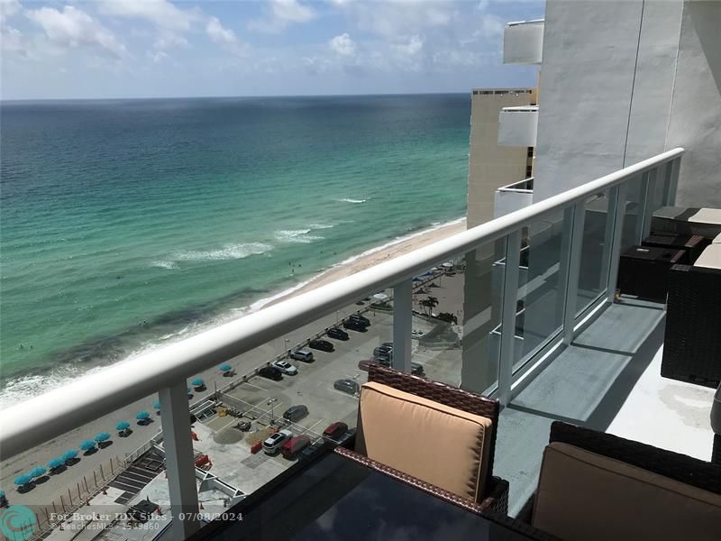 Image 8 of 22 For 3140 Ocean Dr  1806