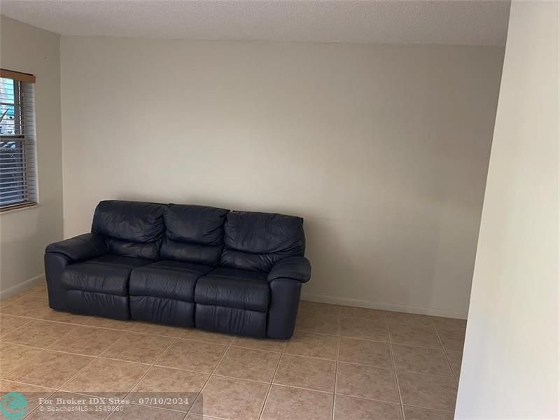 Image 12 of 16 For 6650 Royal Palm Blvd  110c