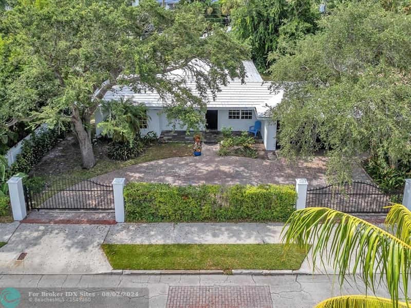 Image 11 of 50 For 208 34th Street