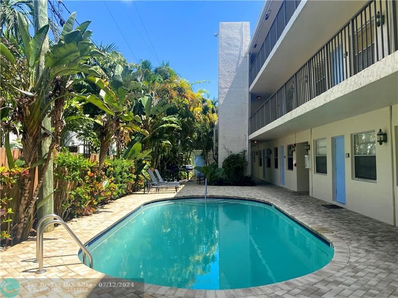 Details for 215 16 Avenue  202, Fort Lauderdale, FL 33301