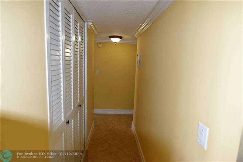 Image 10 of 25 For 305 Pompano Beach Blvd  1204