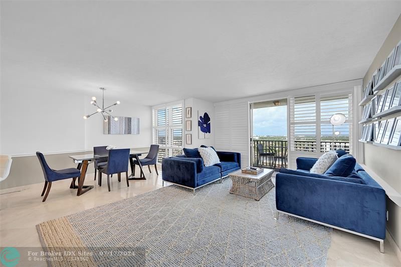 Image 33 of 70 For 525 Ocean Blvd  1814