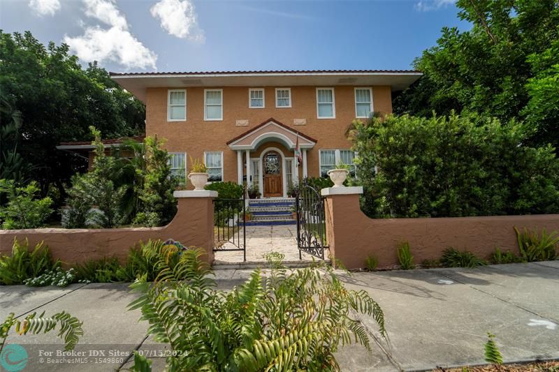 Details for 1611 Olive  , West Palm Beach, FL 33401