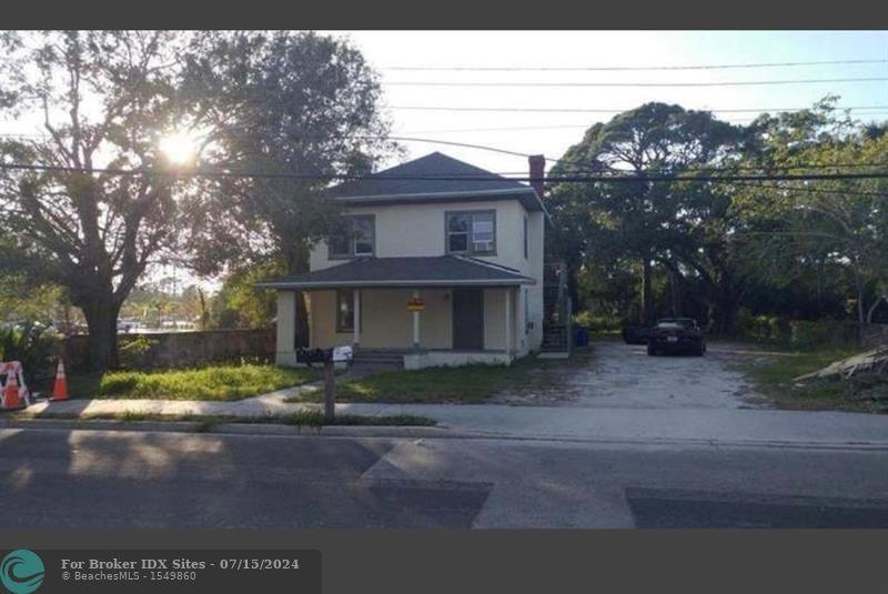 Listing Details for 201 17th St  , Fort Pierce, FL 34950