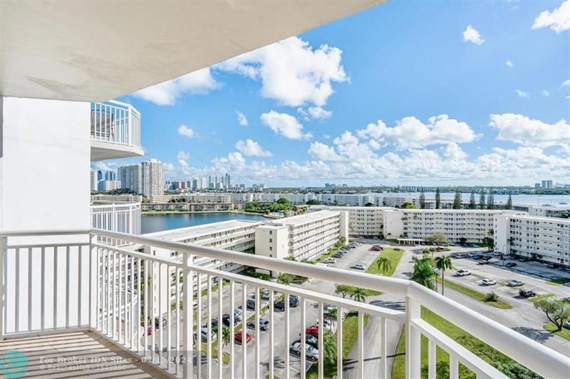 Details for 18031 Biscayne Blvd  1104, North Miami Beach, FL 33160