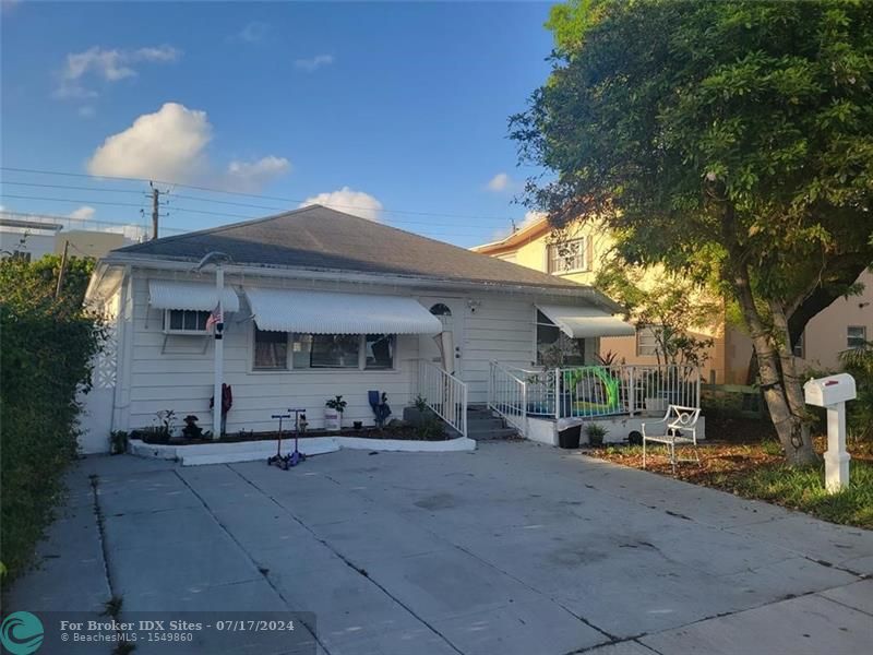 Details for 1711 Jackson St, Hollywood, FL 33020