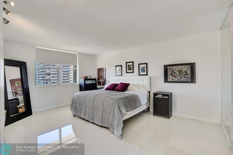 Image 17 of 24 For 11111 Biscayne Blvd  1225