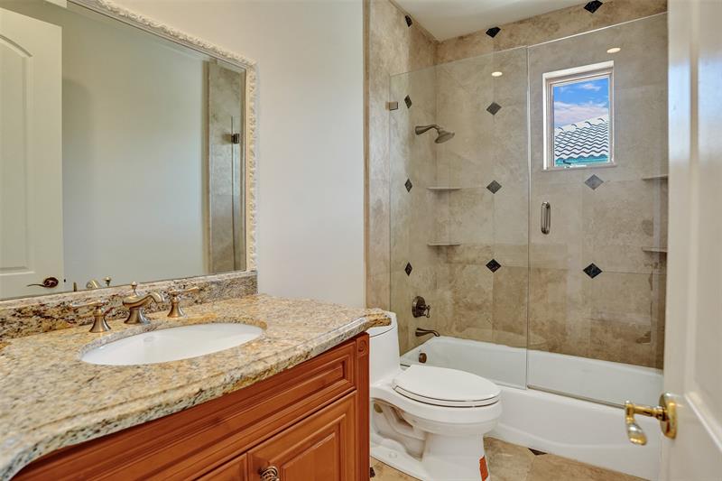 Image 43 of 89 For 3061 43rd St