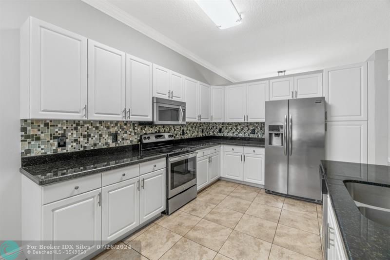 Image 10 of 24 For 4234 38th Dr