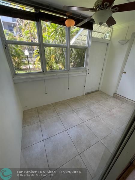 Image 19 of 23 For 1333 Hallandale Beach Blvd  113