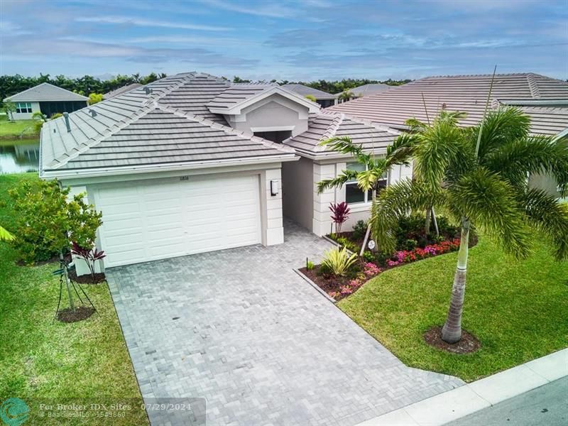 Details for 11816 Sw Silverlake Falls Drive, Port St Lucie, FL 34987