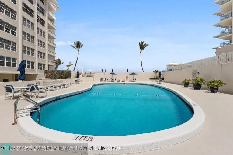 Image 12 of 15 For 3570 Ocean Boulevard  311