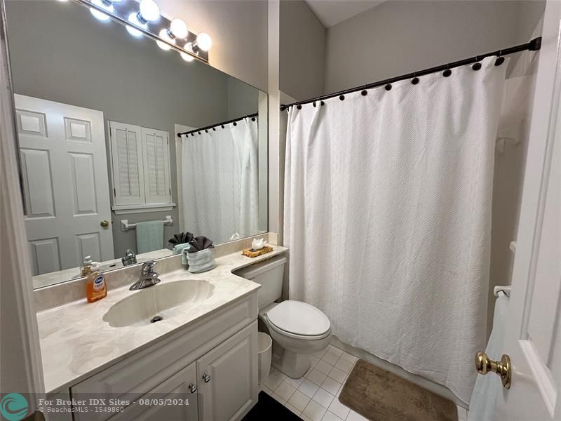 Image 23 of 48 For 1255 Winding Oaks Cir  605