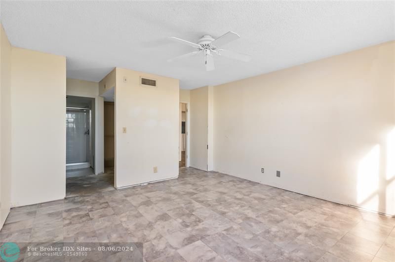 Image 13 of 24 For 2767 Carambola Cir  402